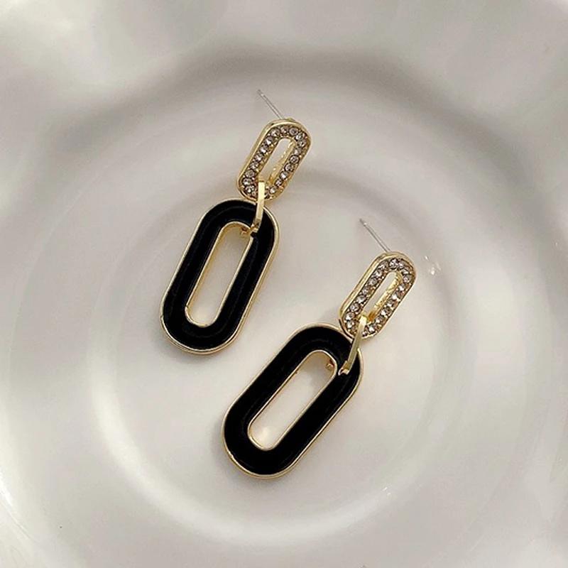 New Fashion Crystal Drop Earrings for Women Black Enamel Oil Hollow Out Oval Dangle Earrings Elegant Party Geometry Jewelry