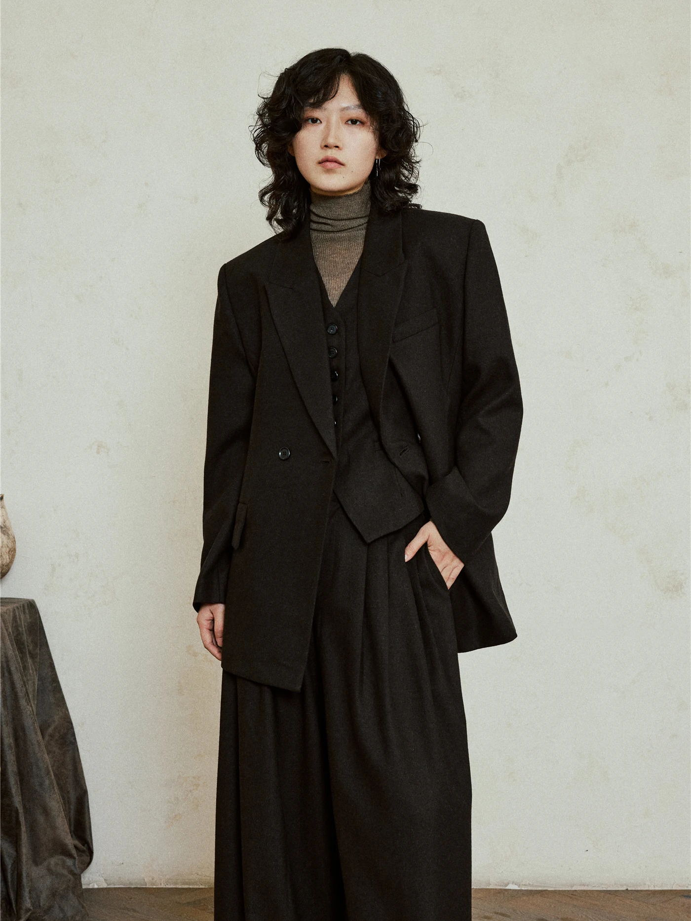 

Двубортный шерстяной костюм в стиле ретро, комплект жилета свободного покроя от SUNYVONNE, уникальный дизайн, повседневная одежда для поездок на работу