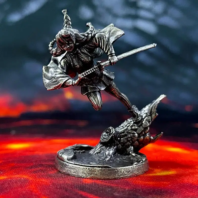 Metalowy model żołnierza Figurka akcji z kreskówek Elementy gry planszowej Lalka Miniaturowa ozdoba Akcesoria Gotowy produkt Kreatywny wystrój