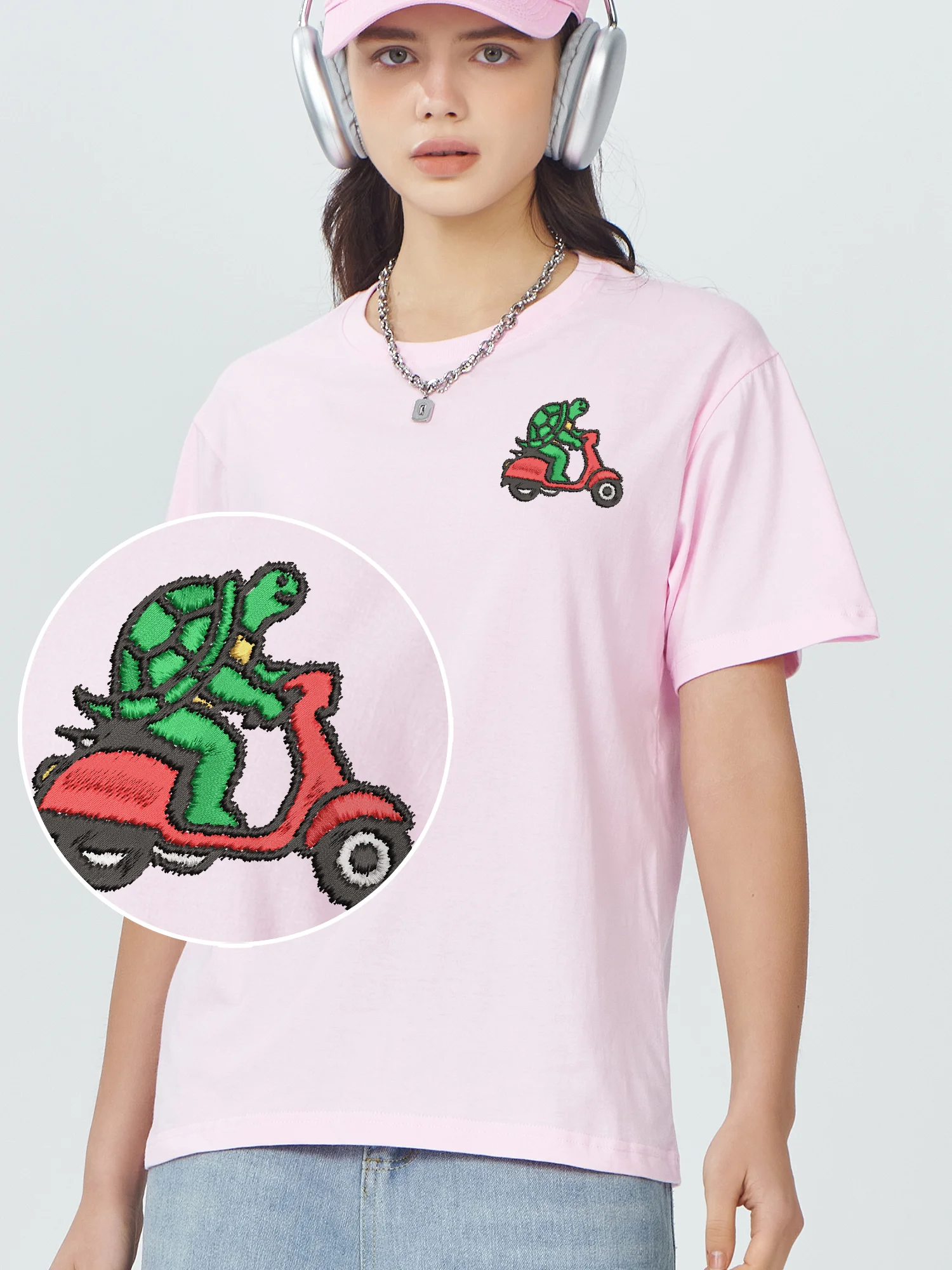 Riding Electric Vehicle Turtle Embroidered Tshirts Luxury Designer High Quality Fashion Embroidery Tees Couple Summer Tops
