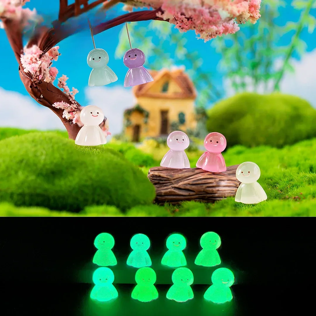 

Miniature Luminous mushroom Room Decor DIY Handicraft Tiny Alien Figures Resin Home Dollhouse Landscape Decorations Halloween