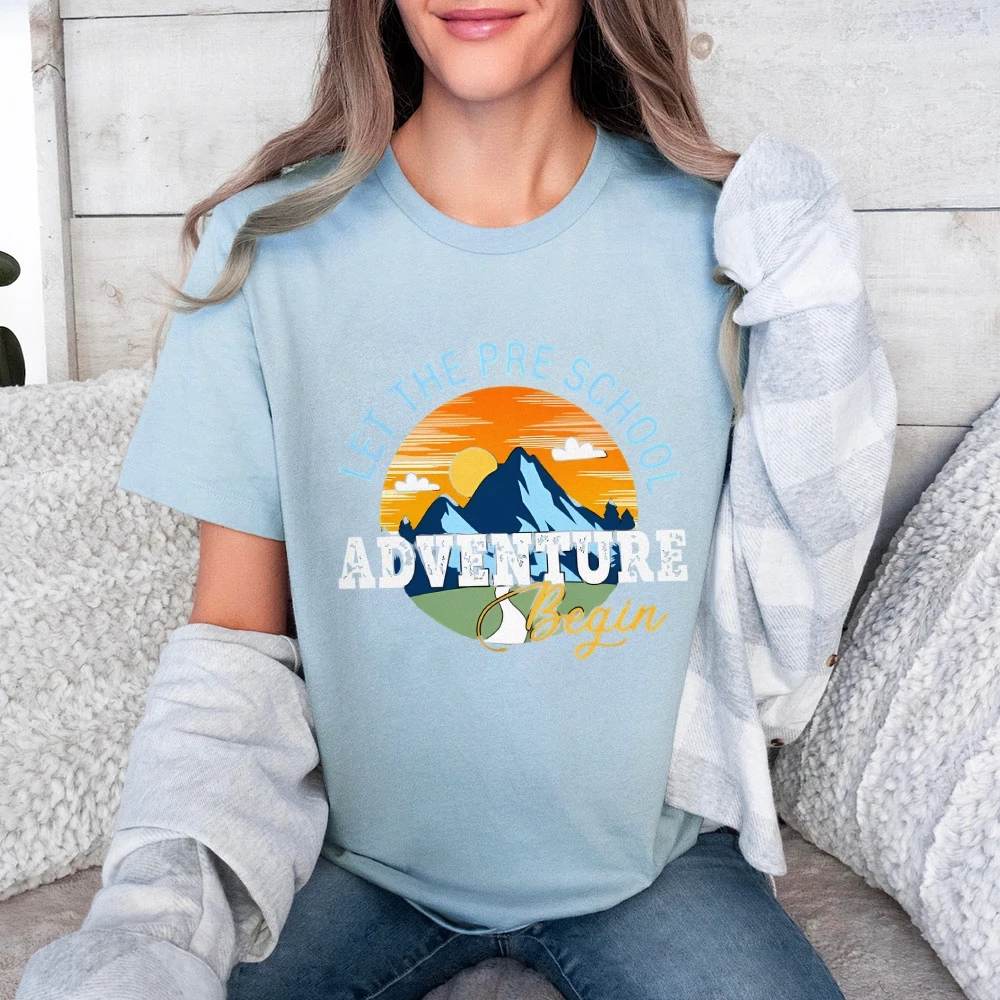 

Women's Casual Graphic T-shirt CuteCore Fashion - Y2K Streetwear Tee with Retro Print Tops for Female Outfits