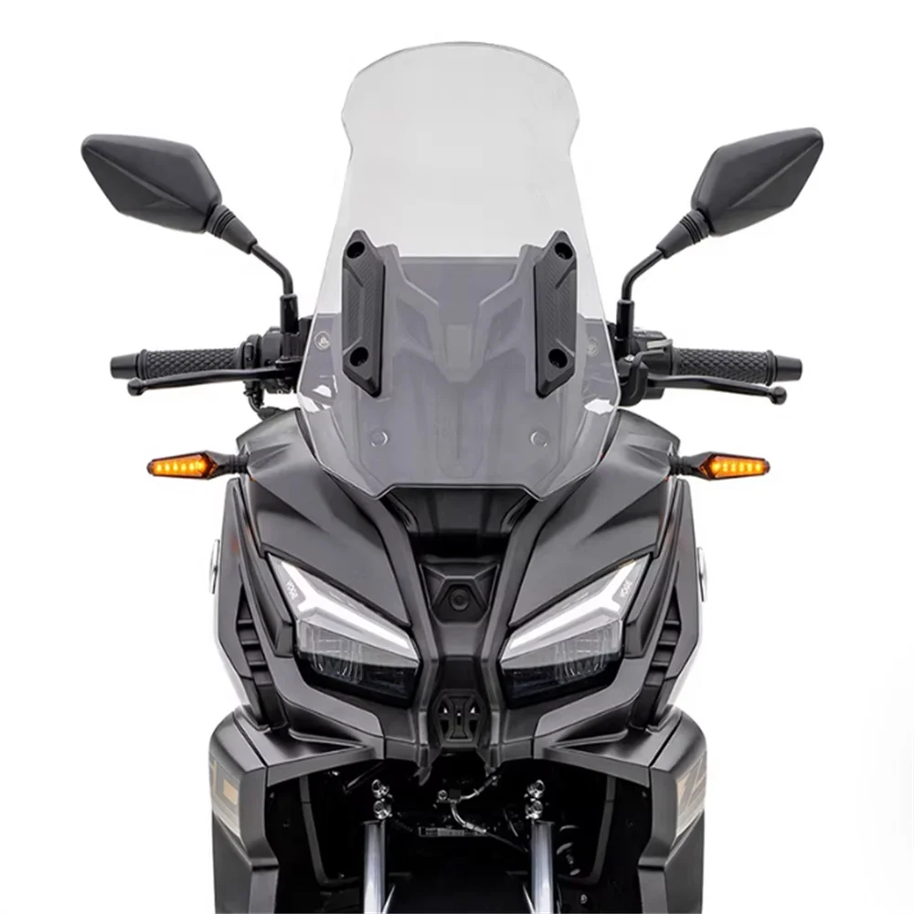 

Высококачественное ветровое стекло для модификации VOGE SR150S с высоким передним защитным стеклом и направляющей защитной накладкой на ветровое стекло.