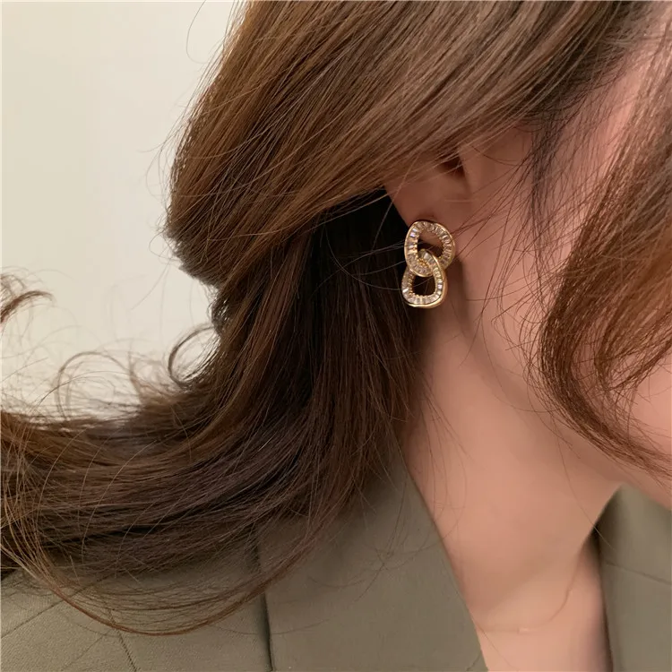 Dazzling Crystal Zircon Type 8 Swinging Earrings Fashion Jewelry Wedding Party Office Ladies Multi-Purpose Exquisite Earrings