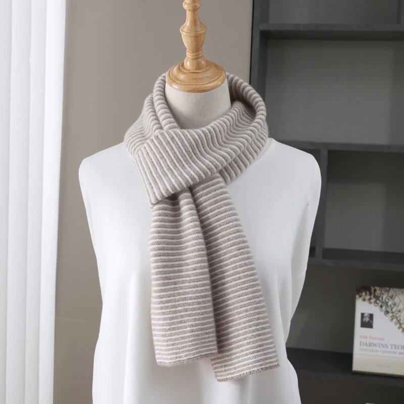 

Women's 100% Wool Striped Ear-Protection Winter Scarf Knitted Casual Fashion Versatile Elegant Personal Skateboard Accessory
