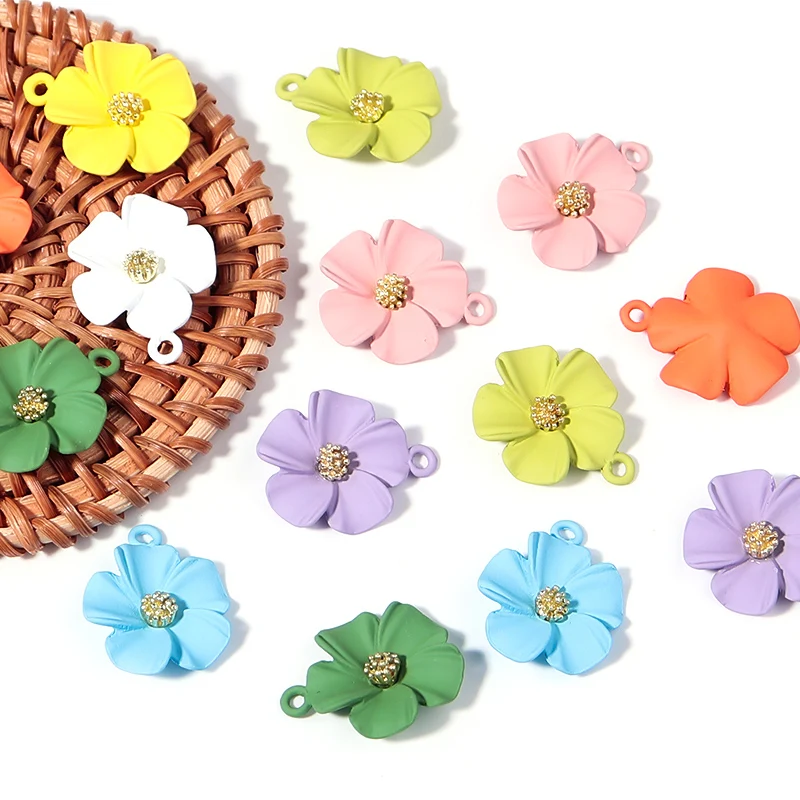 Alloy Five Petal Flower Stamen Pendant 10pcs/Lots 19mm Accessories for Women Jewelry Making Charms for Necklace Bracelet