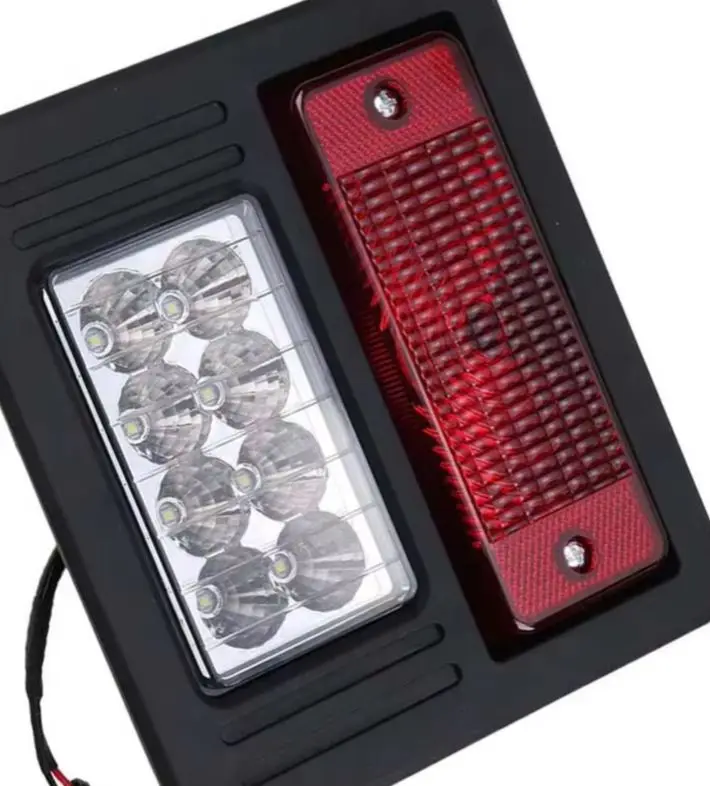 For Bobcat 553 751 753 763 773 863 864 873 T770 T870 Skid Steer Loader 6670284 LED Tail Light Lamp Rear Black Plastic