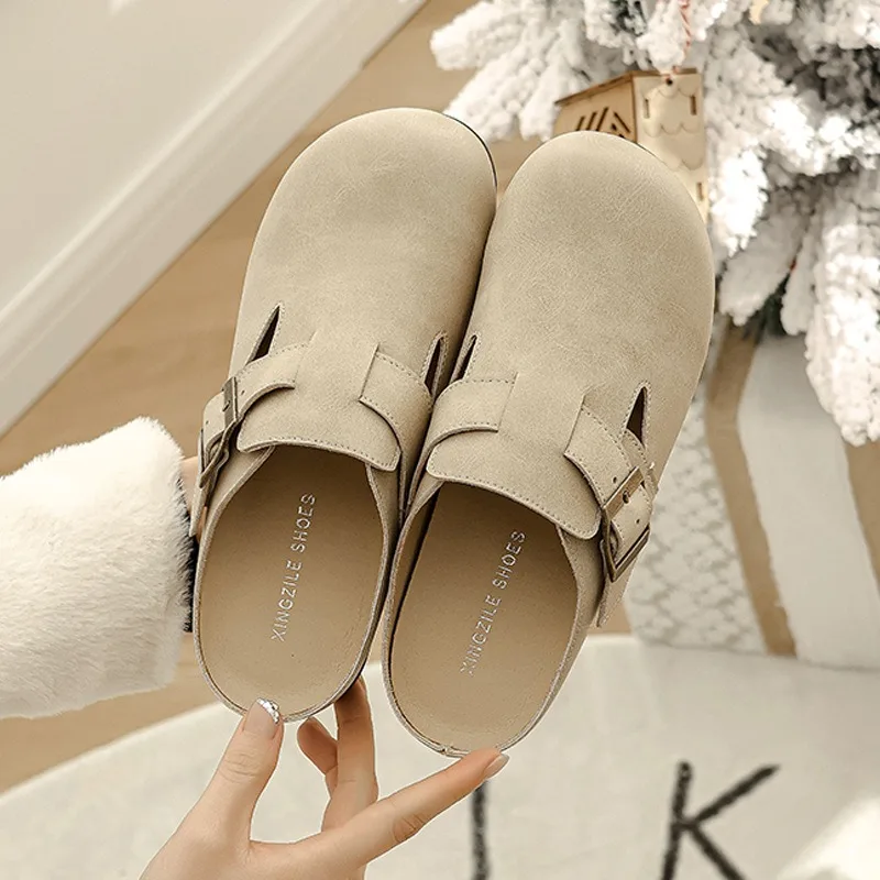 2023 hochwertige Schuhe für Frauen Mikro faser runde Zehen lässige Wohnungen Frühling/Herbst solide Slip-On quadratische Knopf Slipper für Frauen