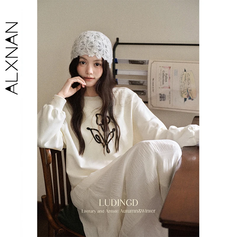 ALXNAN Women's Sweatshirts Apricot Round Neck Flower Pattern Lace Stitching Pullover Autumn Loose-fit Long Sleeve Tops L569106