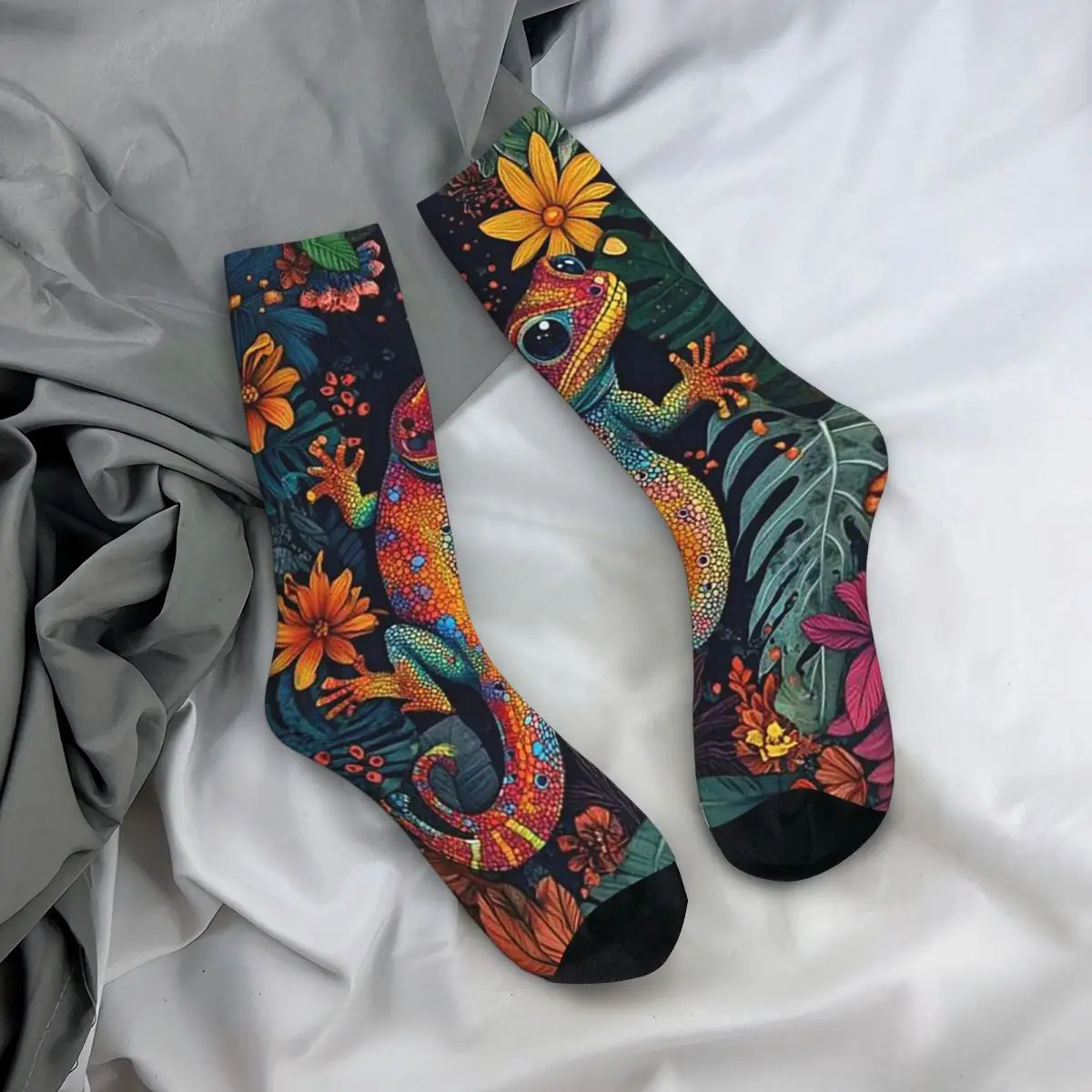 

All Seasons Colorful Salamander Socks Harajuku Sport Middle Tube Socks Fashion Stockings for Men Women Christmas Gifts