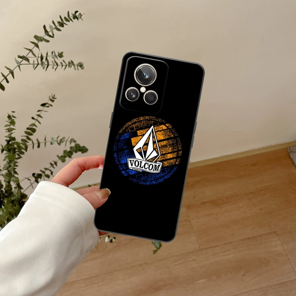 Painting V-Volcom Mobile Cell Phone Case for Realme GT 2 9i 8i 7i Pro X50 X2 C35 C21 C20 C11 C3 Black Soft Phone Cover Shell image 5