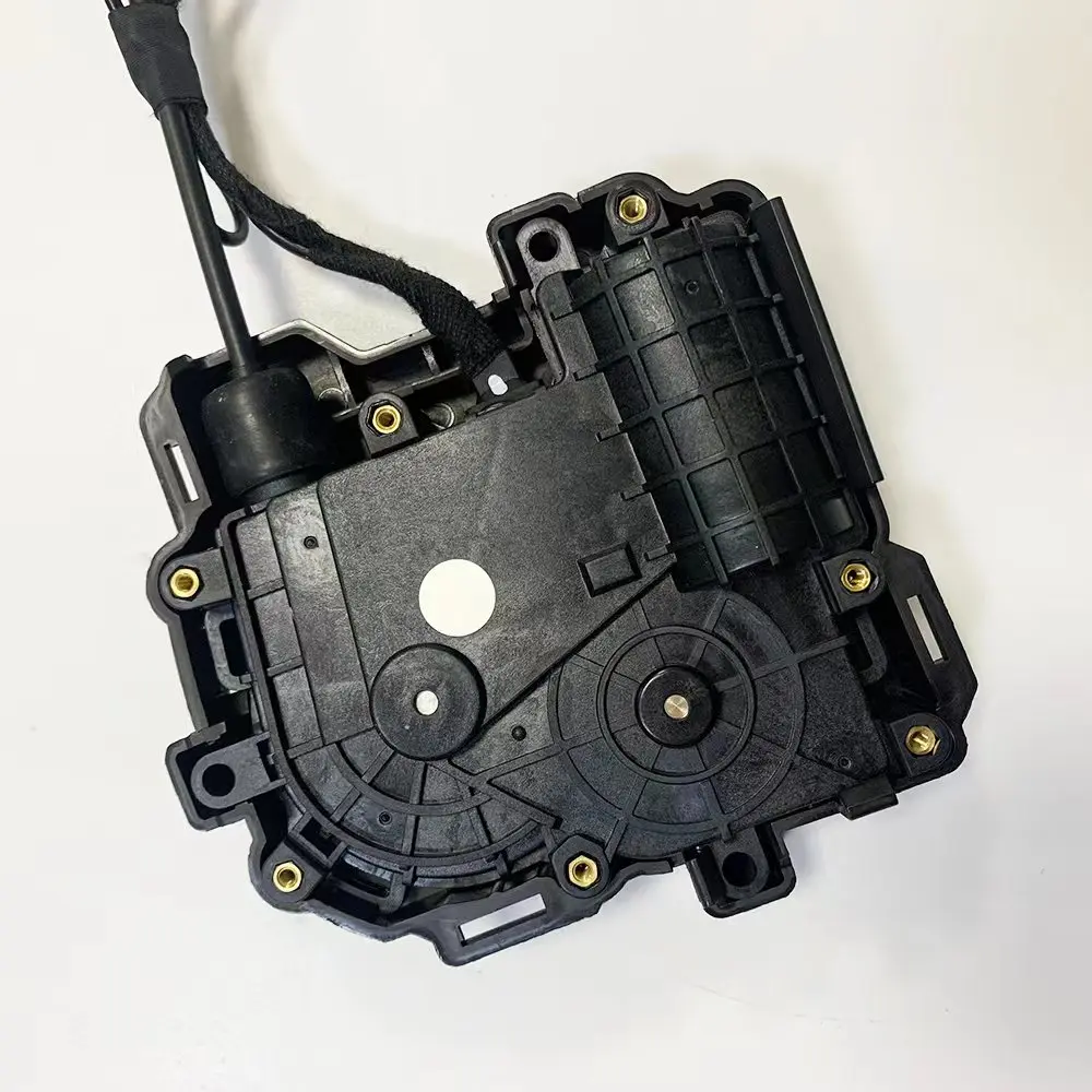 Car Soft Close Door Mechanism Aftermarket Automatic Suction Door Closure System Retrofit Parts for Fortuner 2016-2023 4*2