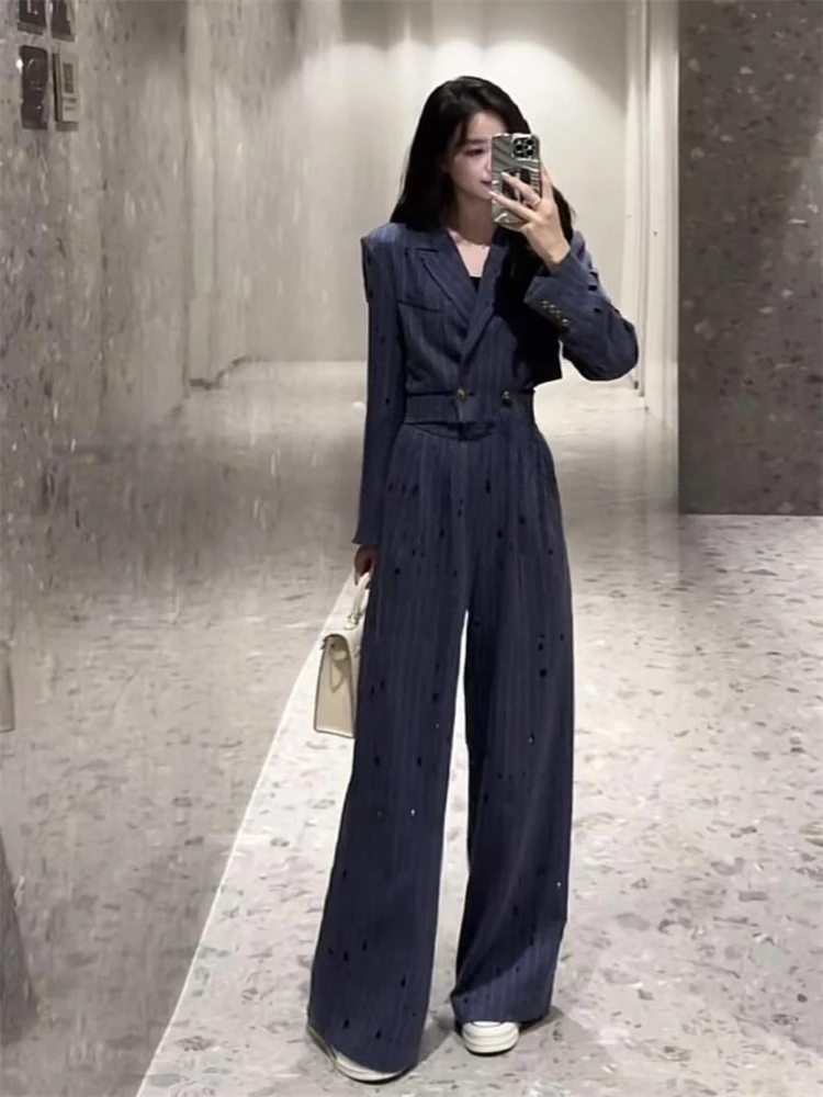 

Модный темпераментный комплект в европейском стиле, женский весенний комплект 2024, новая куртка с открытой талией, утягивающие широкие брюки