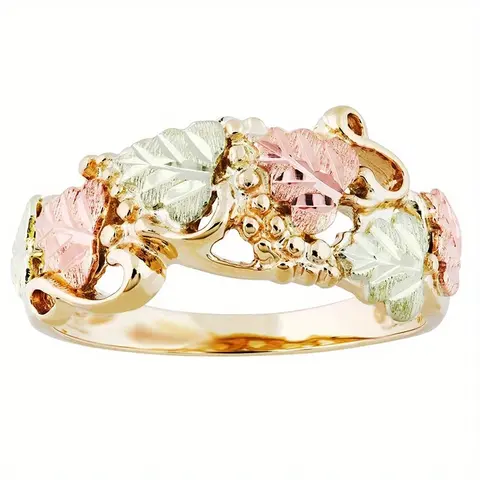 Elegant Hand Carved Rattan Leaf Design Women's Golden Plated Ring Fashion Exquisite Banquet Dating Versatile Jewelry Accessories