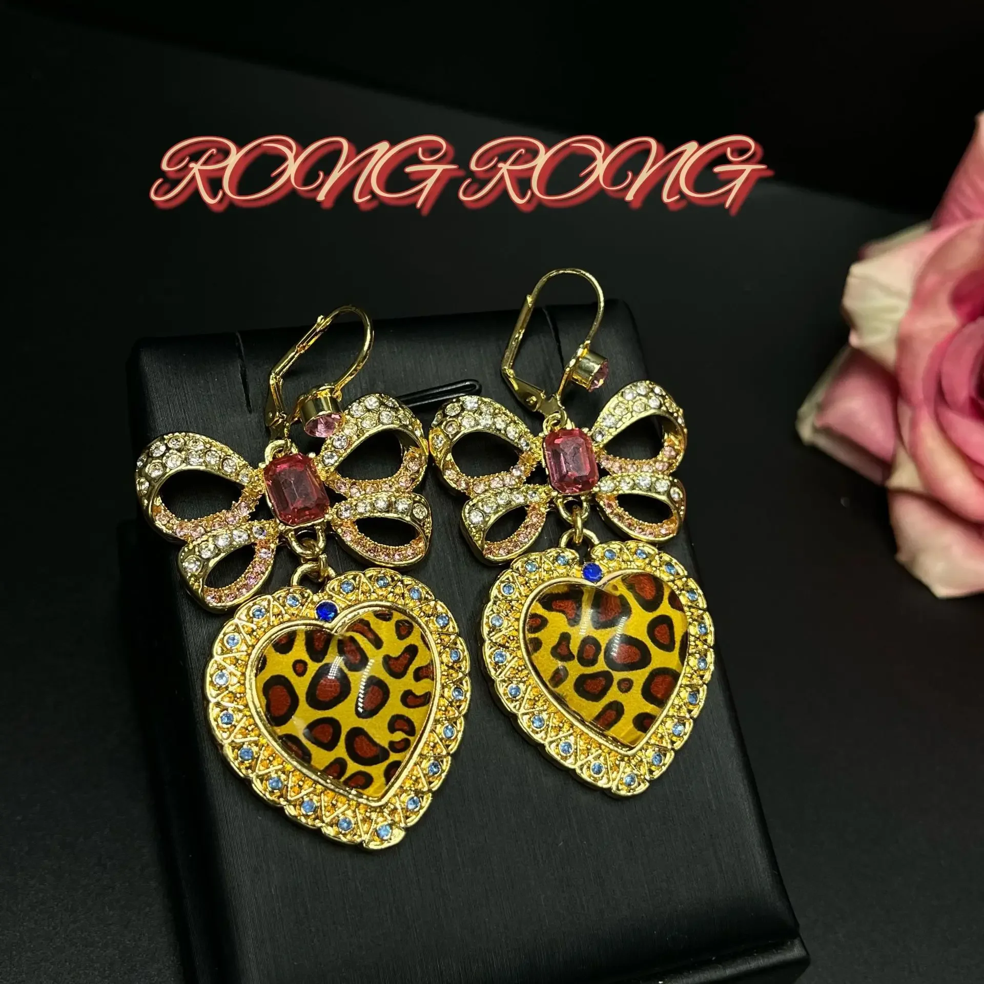 European and American Vintage Return Heavy BJ Love Leopard Print Earrings Sweet Cool Personality Niche Earrings