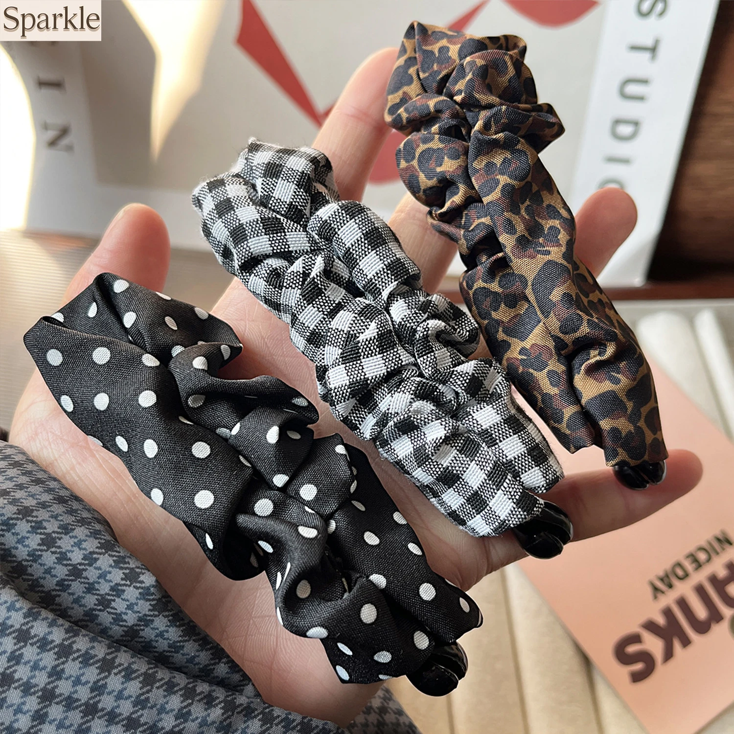 

Retro Leopard Print Polka Dot Folded Banana Clip Hair Grips Volume Enhancing Twisted Vertical Banana Clip Stylish Hair Accessori