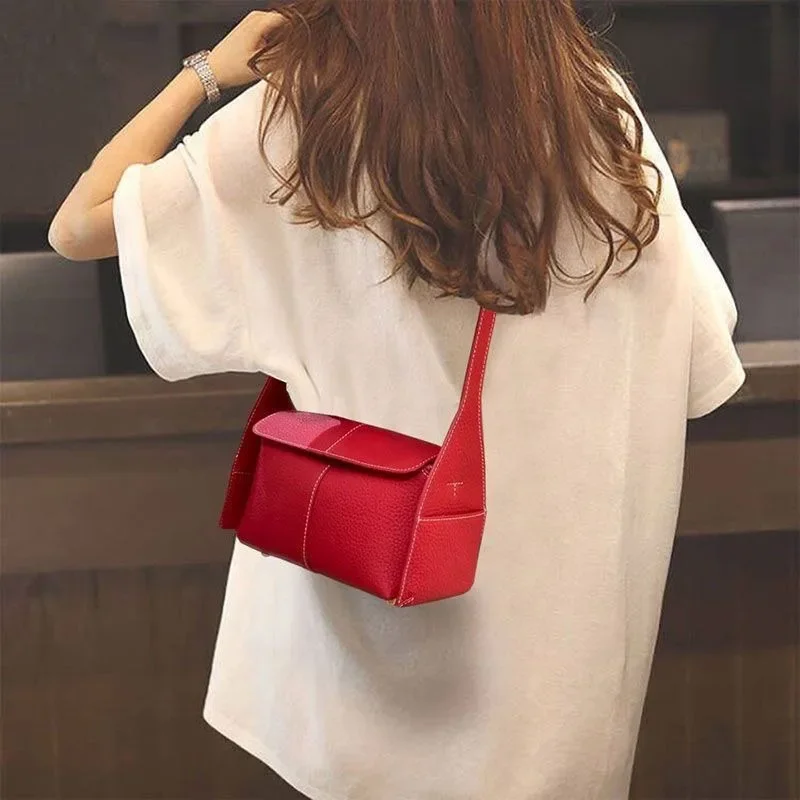 

Korean High-end Autumn and Winter Ear-hanging MINI Bag Fashion Niche Versatile Women's Bag Single Shoulder Messenger Handbag