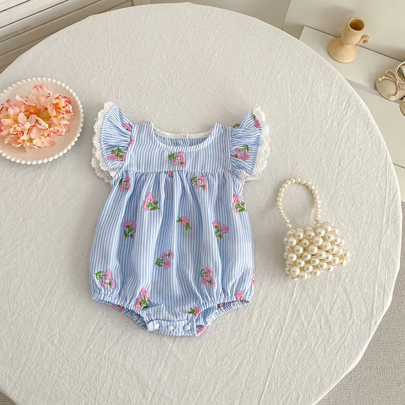 Girls Onesie 2026 Spring/summer New Childrens Clothes Korean Style Girl Baby Sweet Flying Sleeve Embroidered Striped Onesie