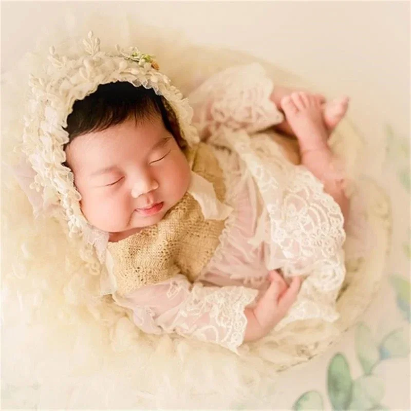 

Newborn Photoshoots Set Lace Romper Dress & Bonnet Hat Photo Posing Props Photo Costume Infant Photography Outfit 2PCS