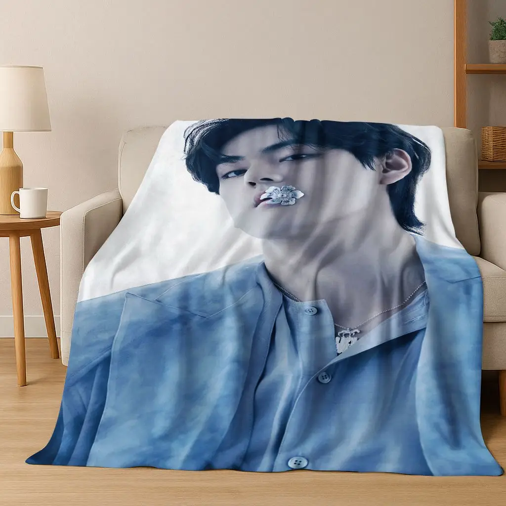 Kpop Kim Tae Hyung V Min Yoon Gi,SUGA, Agust D بطانية من الفلانيل بطانية دافئة ناعمة لغرفة النوم وغرفة المعيشة والسرير والسفر والنزهة هدية #3