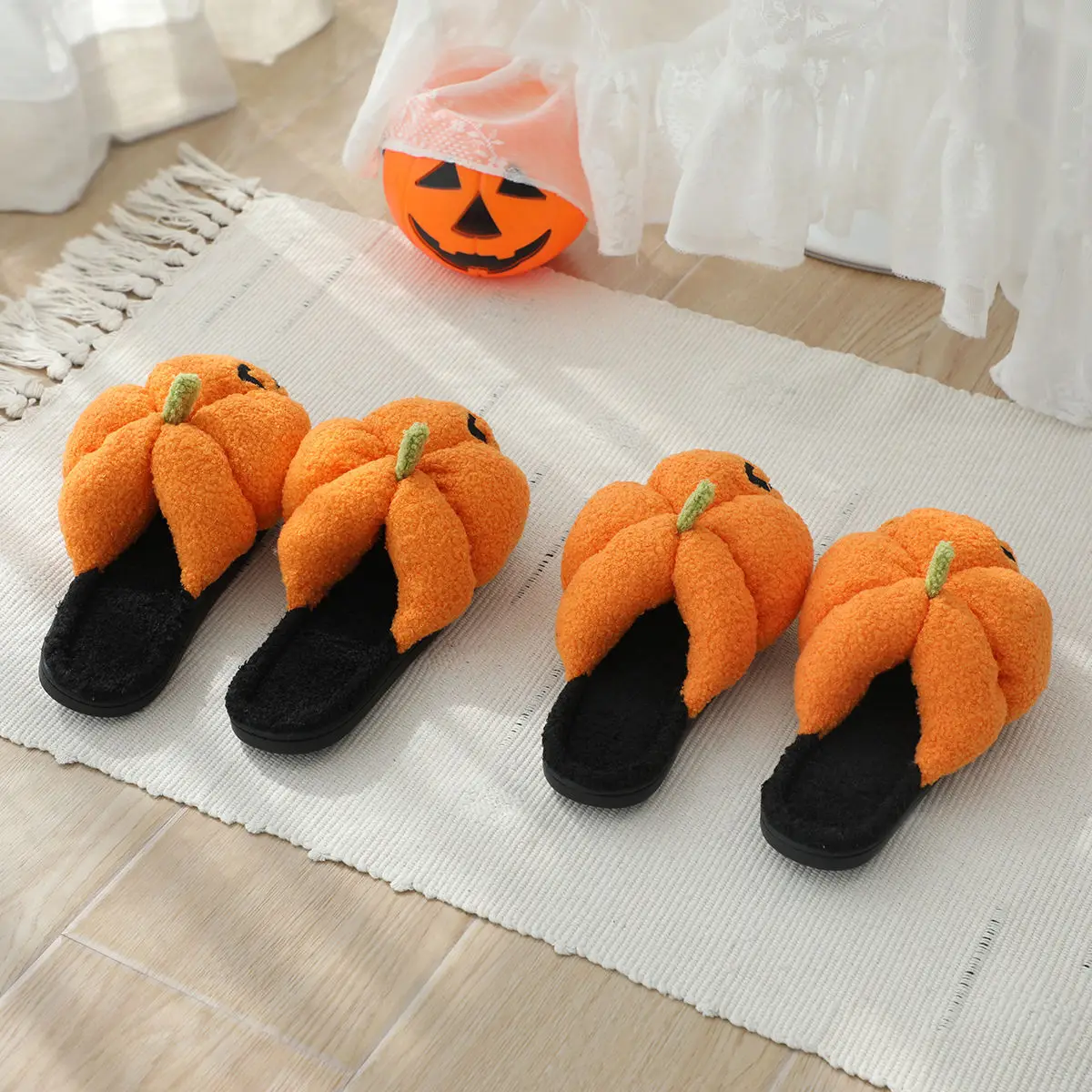 kawaii Pumpkin Slippers Comfortable Indoor Home Cotton Plush Shoes Halloween Terrifying Pumpkin Slippers Couple Girl Man Decor