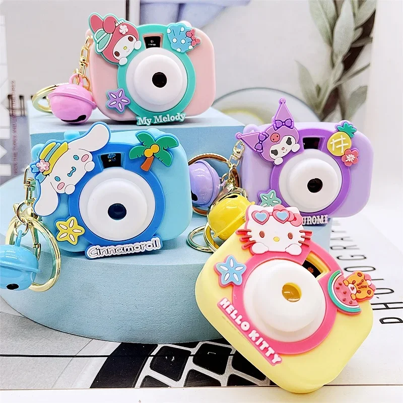 

Sanrio Cute Light Projection Camera Creative Keychain Anime Figure Kuromi Melody Kawaii Colorful Pendents Backpack Hanging Gifts