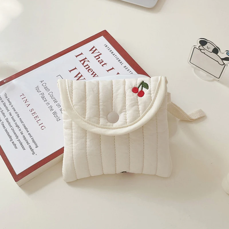 Cute Sanitary Napkins Menstruation Towel Storage Bag Portable Mini Student Tampon Monthly Bag Storage Bag