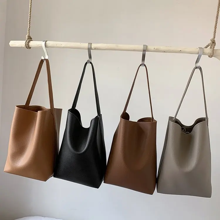 

Diaper Bag Stroller Friendly Design with Functional Compartments Durable Stitching Easy To Clean Perfect for Busy Family Life