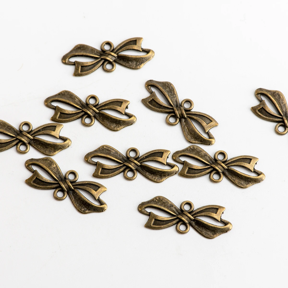 Metal Connector Bow Tie Jewelry Supplies DIY Jewelry Making Findings Handicraft Accessories For Jewelries Needlework #JZ503