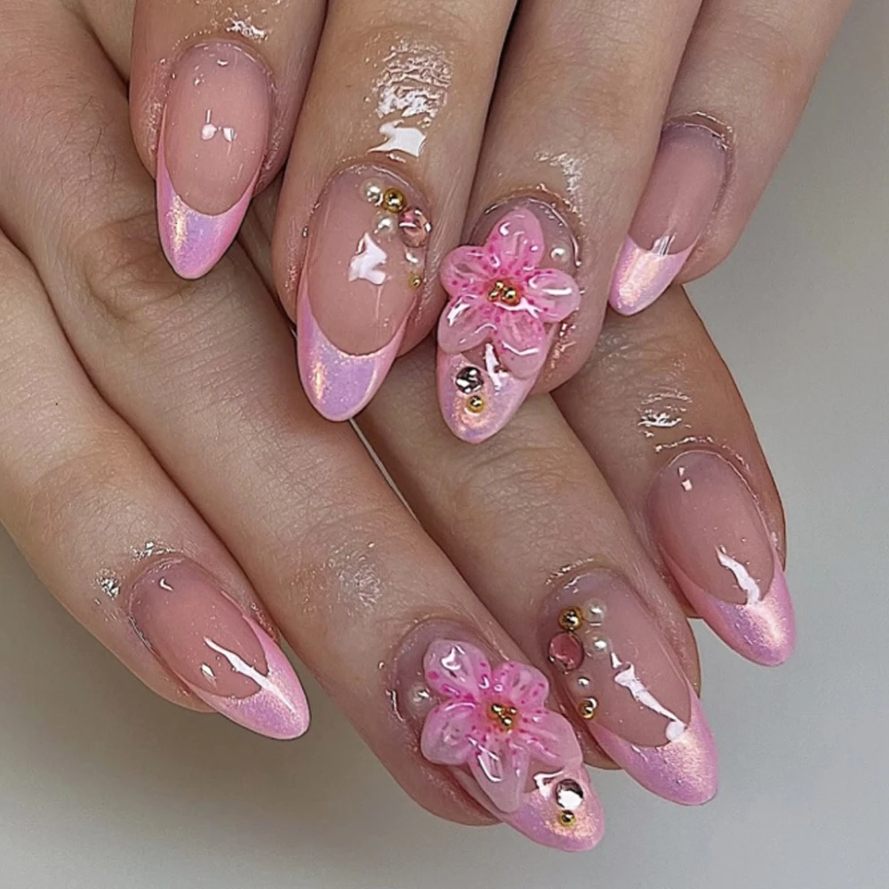 

Pink Pearlescent French 3D Flowers Nail Art Rhinestone Pearl Fashion False Nails Detachable Finished Fake Nails Press on Nails