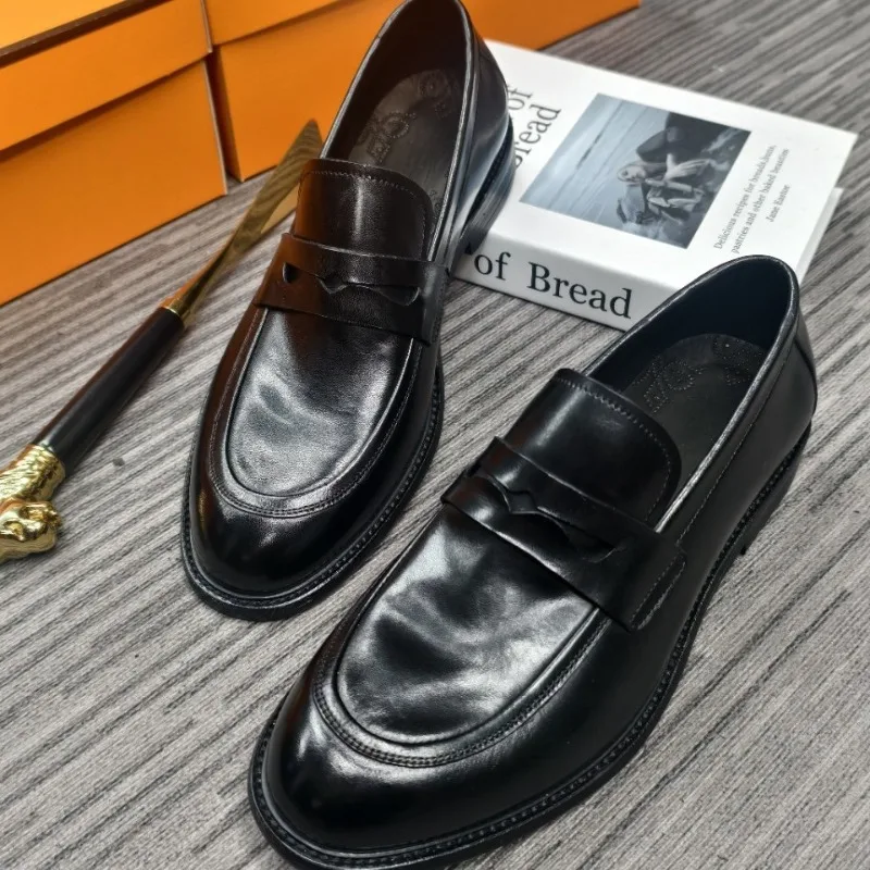 

Men's Shoes New British Loafers Men's Business Casual Leather Shoes Breathable
