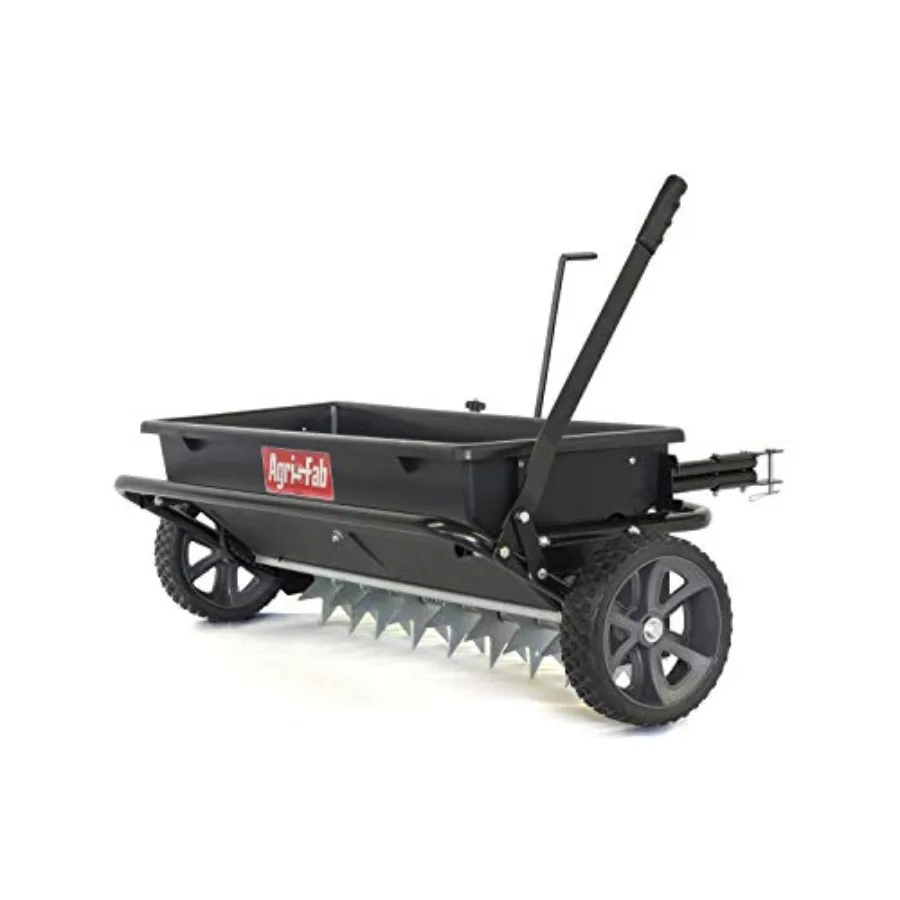 

45-0543 100 фунтов. Разбрасыватель семян Tow Spiker, черный, для газонов и садов, прочная пластиковая конструкция, большая емкость, простое использование