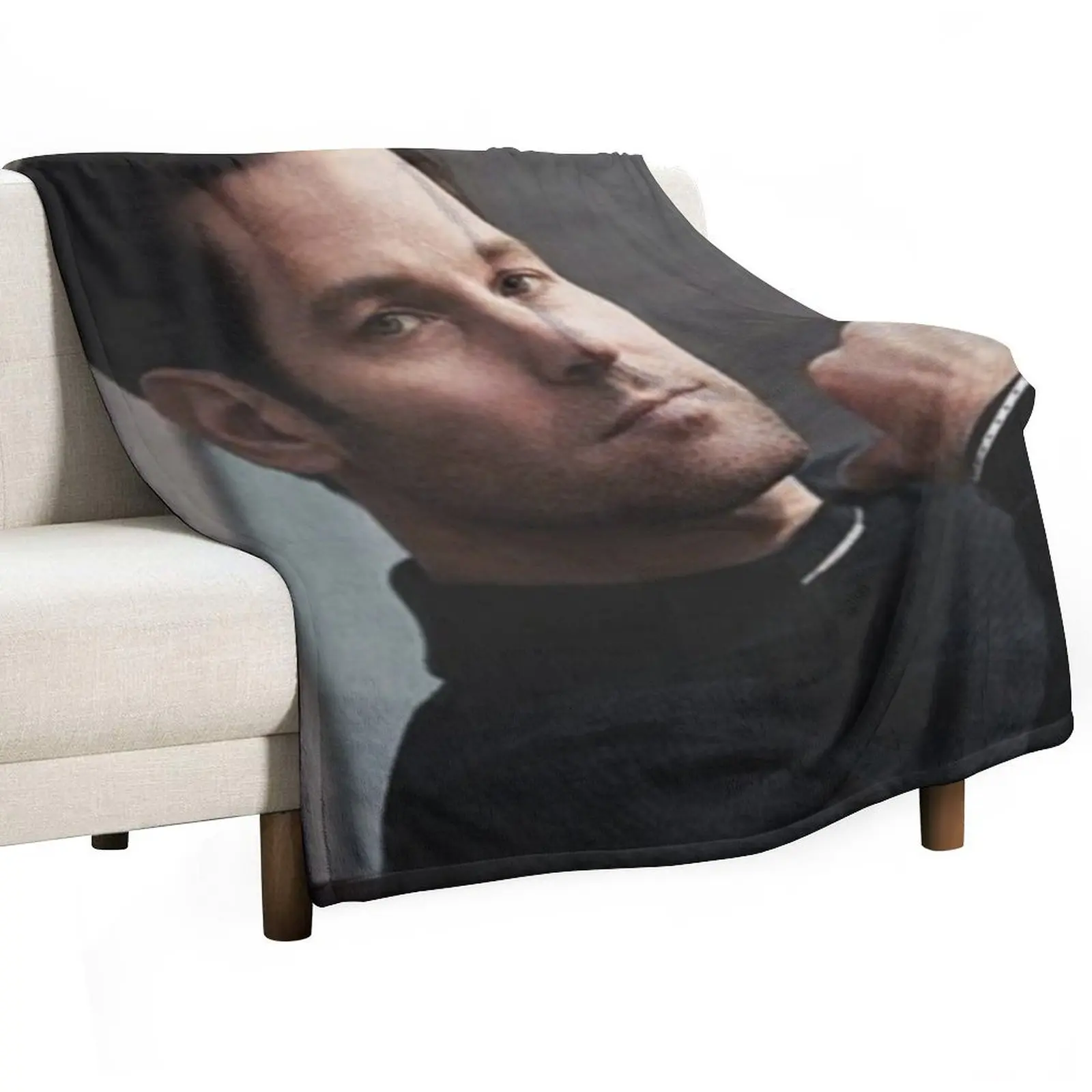 

paul rudd Throw Blanket Sofa Quilt Nap Blankets Sofas Of Decoration Baby Blankets