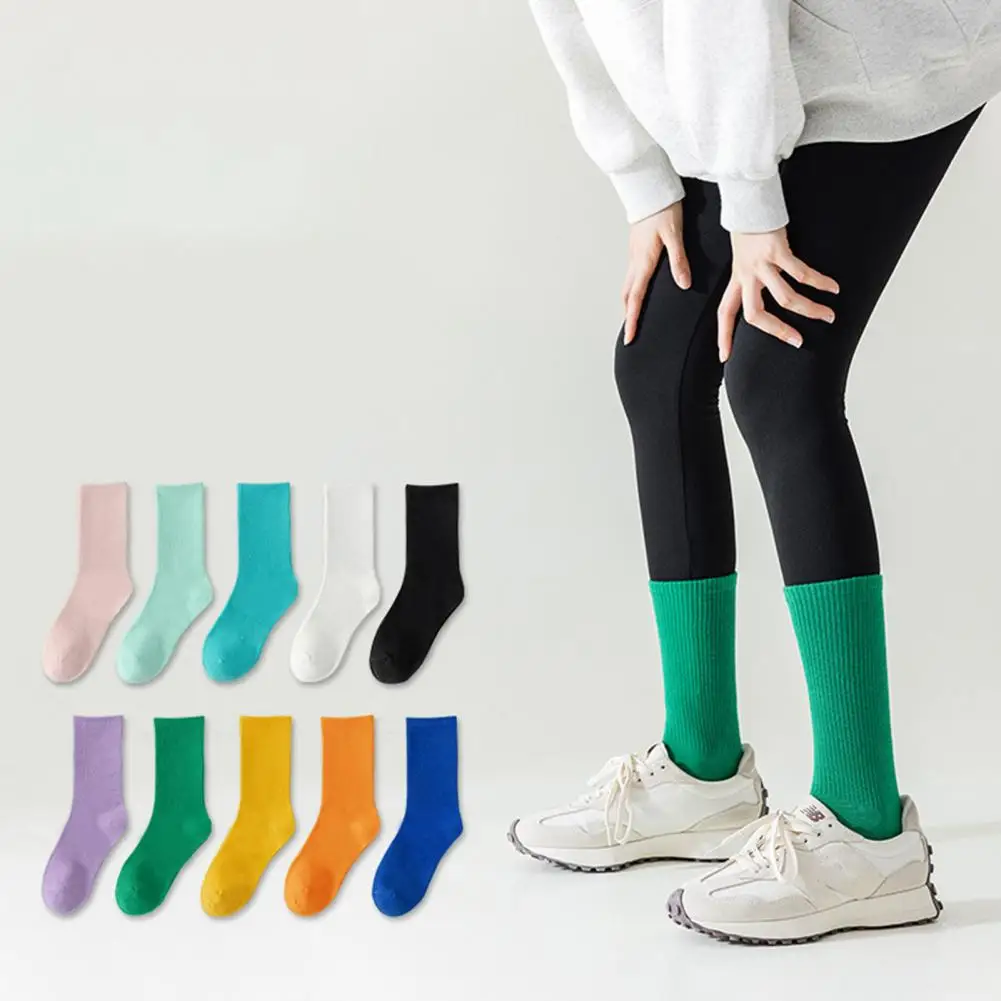 Comfortable Sports Socks Women's Retro Solid Color Mid-tube Sports Socks with High Elasticity Anti-slip for Active for Women