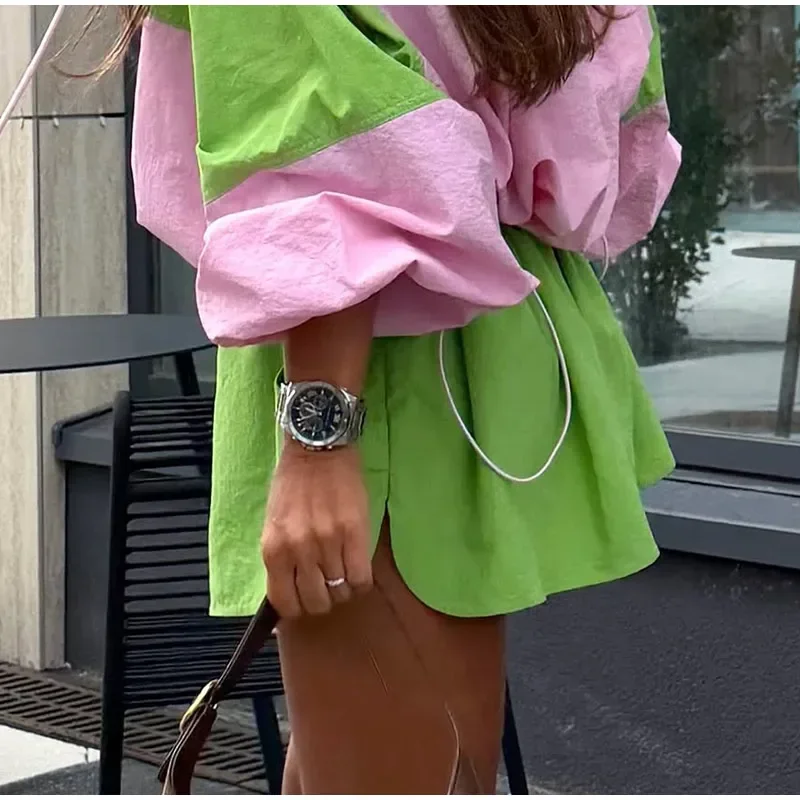 Farbblock-Damen-Hosenset mit Stehkragen, Schnelltrocknende Puffärmel-Jacke, Kordelzug, Elastische Taille, Kurze Hose, Sport-Streetwear-Set für Damen – Detail 3