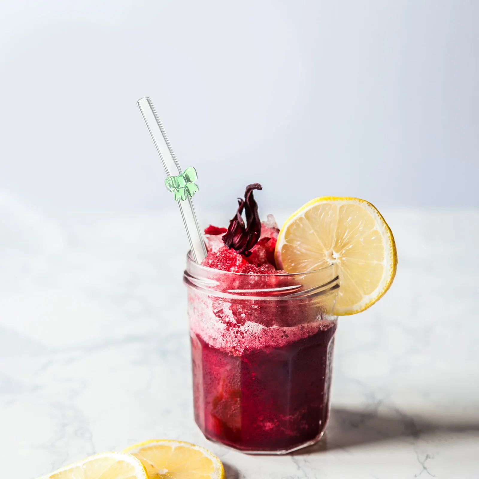 

2Pcs Stylish Bow Shaped Glass Straws Easy Clean Reusable for Juice Tea Beverages Events Reusable Glass Drinking Straws