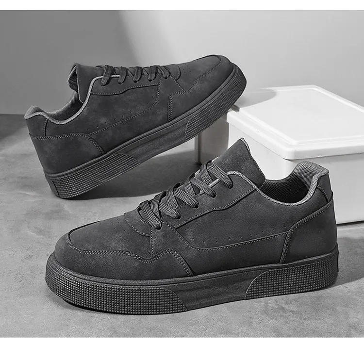 Herren-Skate-Sneaker aus einfarbigem Wildleder, niedrig geschnitten, zum Schnüren, weiche, rutschfeste Freizeitschuhe für den täglichen Weg zur Arbeit, Spaziergänge auf der Straße, Einkaufen, Autofahren – Detail 16