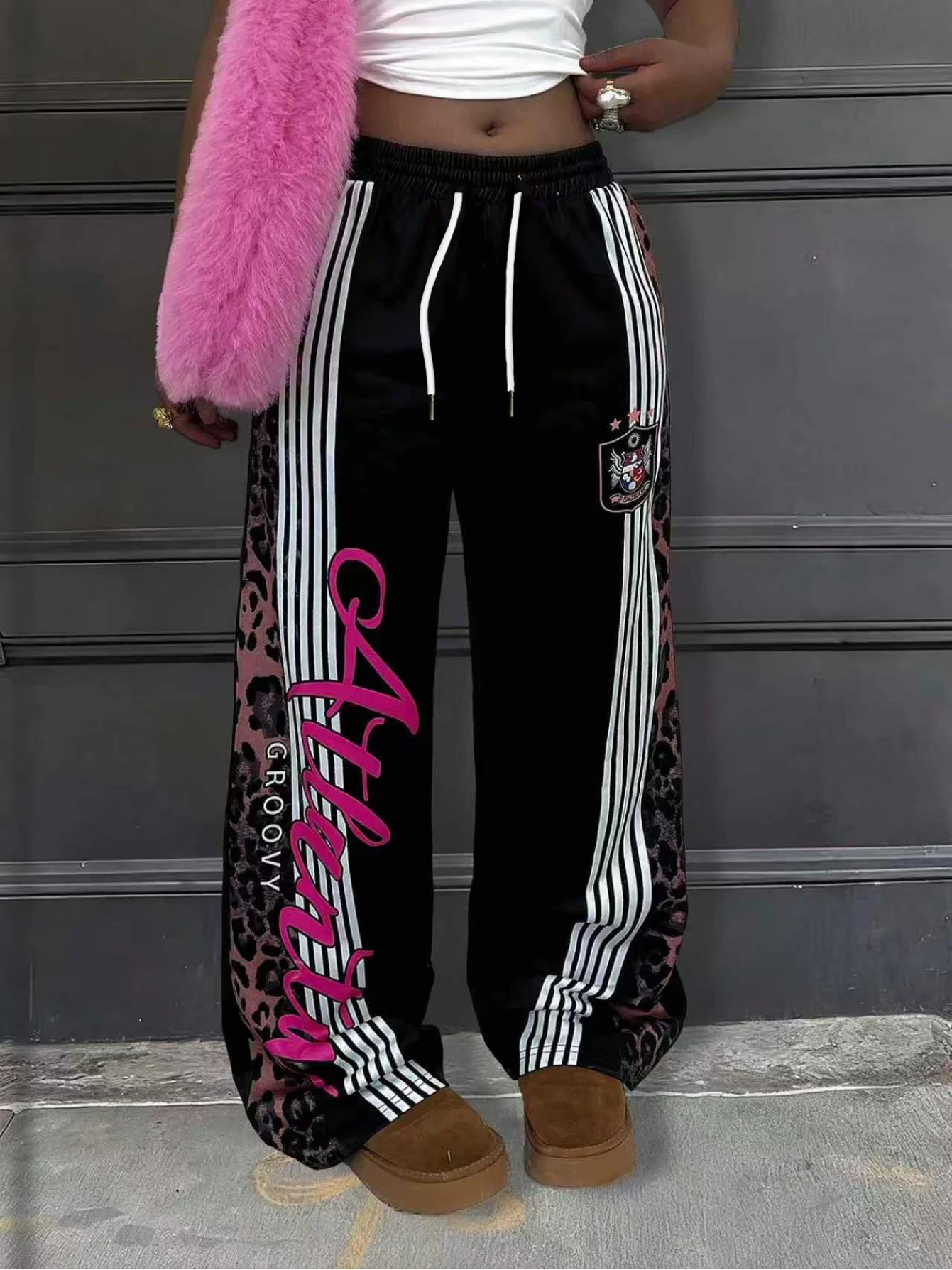 2026 New Model Men Gothic Vertical Graphic Wide Leg Sweatpants Drawstring Loose Straight Baggy Y2K Dark Punk Streetwear Pants