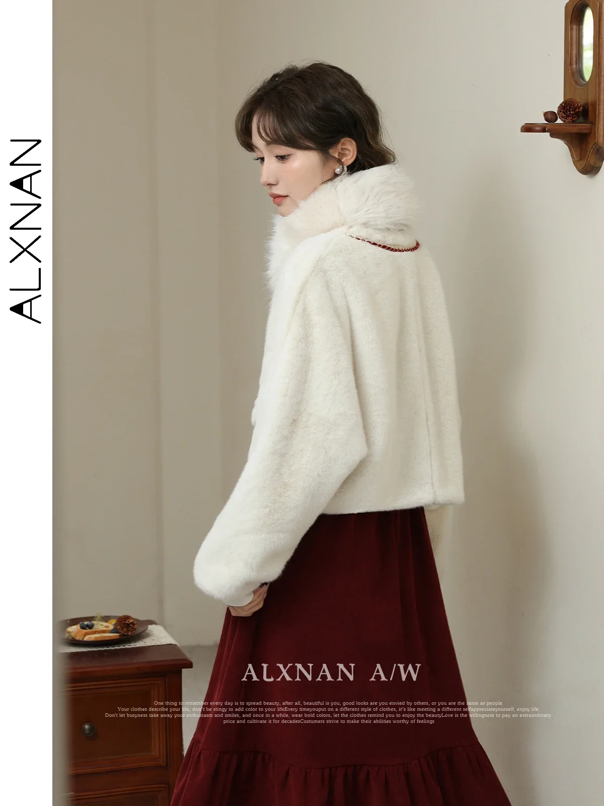 ALXNAN Sweet Halter Dresses for Women Autumn Winter 2024 Elegant Red Square Neck Sleeveless Retro Dress Sold Separately LXN32938