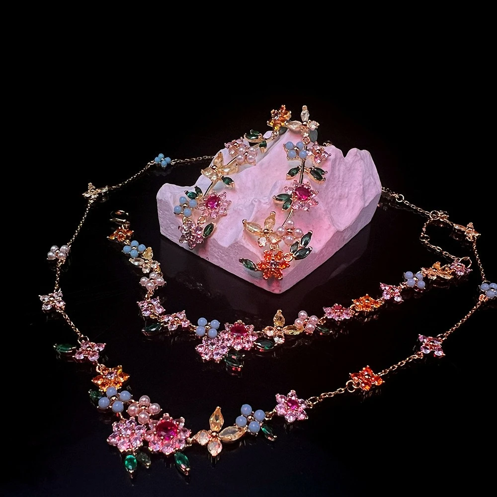 

Floral Crystal Jewelry Set Colorful Rhinestone Necklace Bracelet Earrings Elegant Flower Statement Jewelry for Women Party Gift