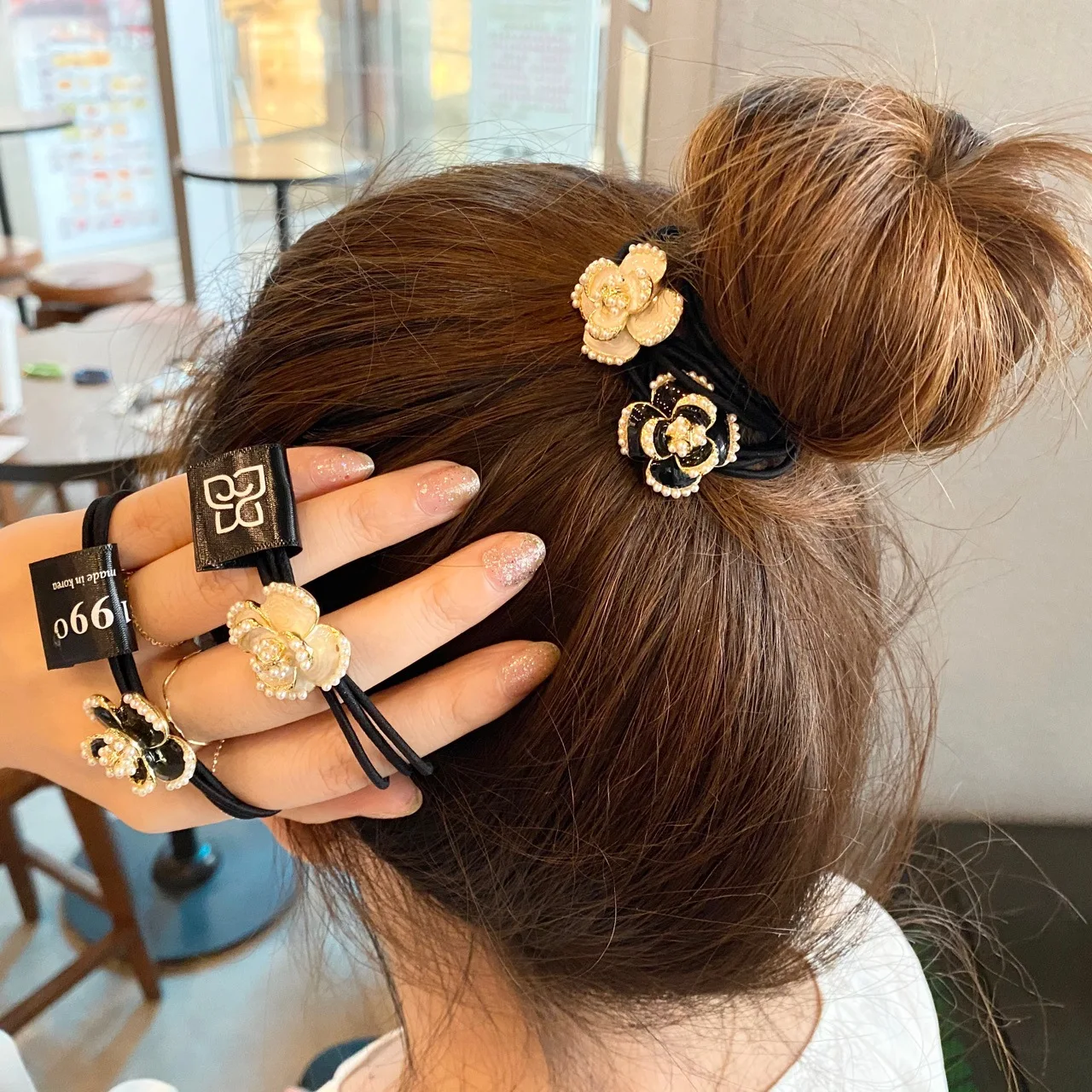 

MIni Metal Flower Elastic Hair Bands Hair Accessories High Quality Alloy Pearl Camellia Scrunchies Ponytail Holders Wholesale