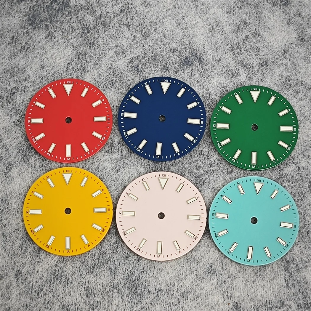 

Enameled 28.5mm Watch Dial with Green Luminous Coloured Watch Faces for NH35/ ETA2836/ Japan 8215/ Mingzhu 2813 Movements