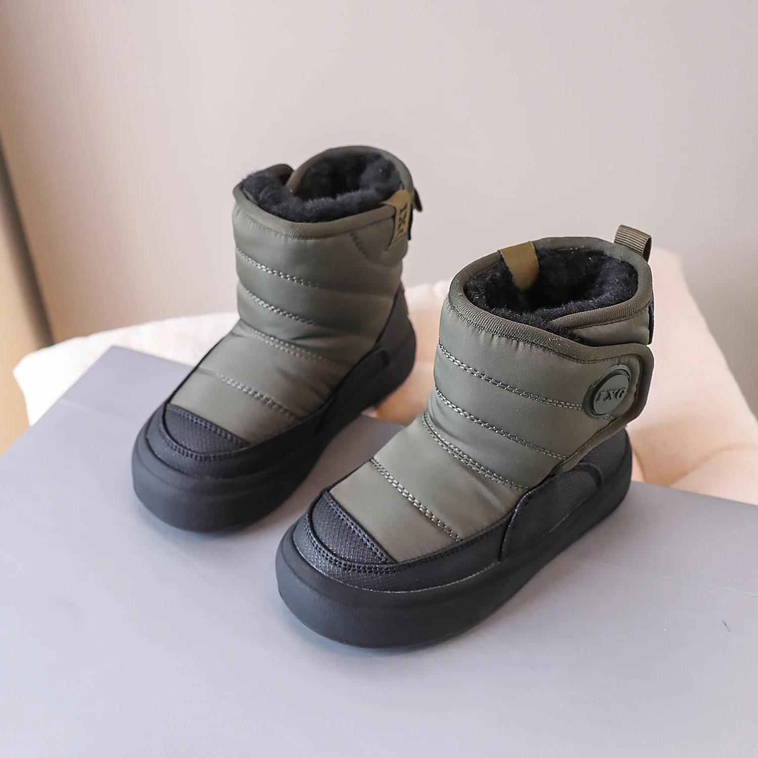 Boys Snow Boots 2023 Winter Toddler Girls Fashion Brand Chelsea Middle Calf Shoes Kids Children Warm Fur Waterproof Platform