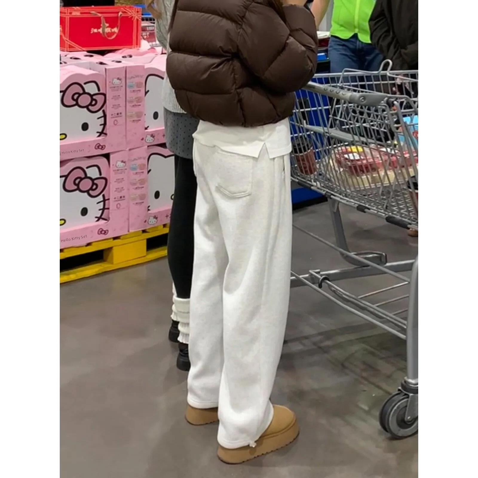 ey And White Heavyweight Wide Leg Men's Sports Pants Spring Loose Casual Universal Husband Scythe Pants Comfortable Fit