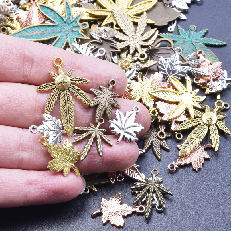 Vintage Mix Colors Retro Plant Leaf Flower Charms Bedels Cute Mini Feather Pendant Colgantes For Diy Jewelry Making Supplies