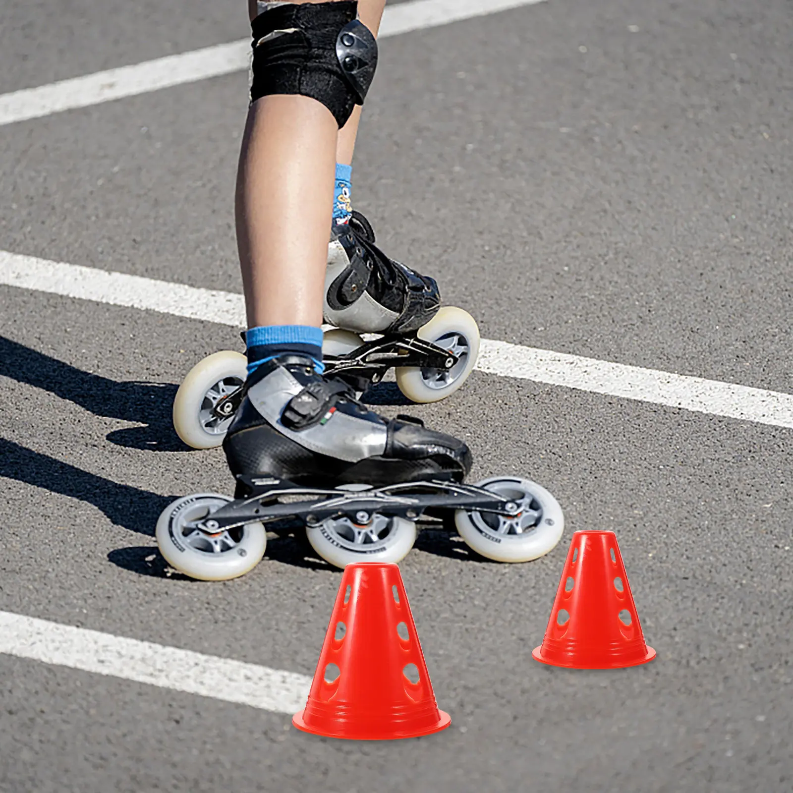 

20Pcs Mini Traffic Cones Bright Windproof Training Markers for Skating Soccer Agility Practice Indoor Outdoor Sports Games