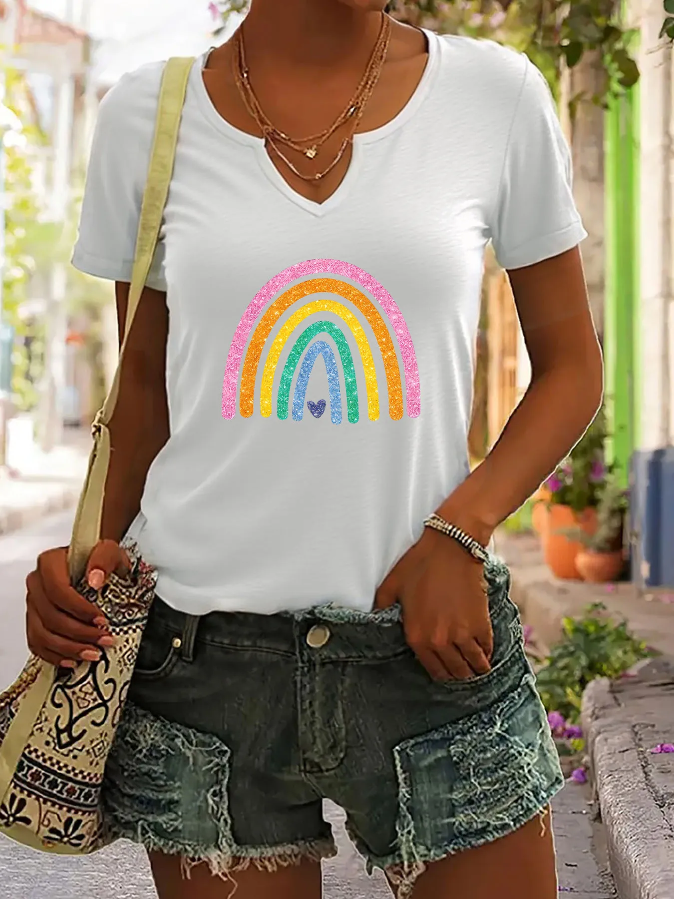 Multi-layer glitter rainbow-print T-shirt, casual and fashionable V-neck rolled-sleeve short-sleeved blouse for women