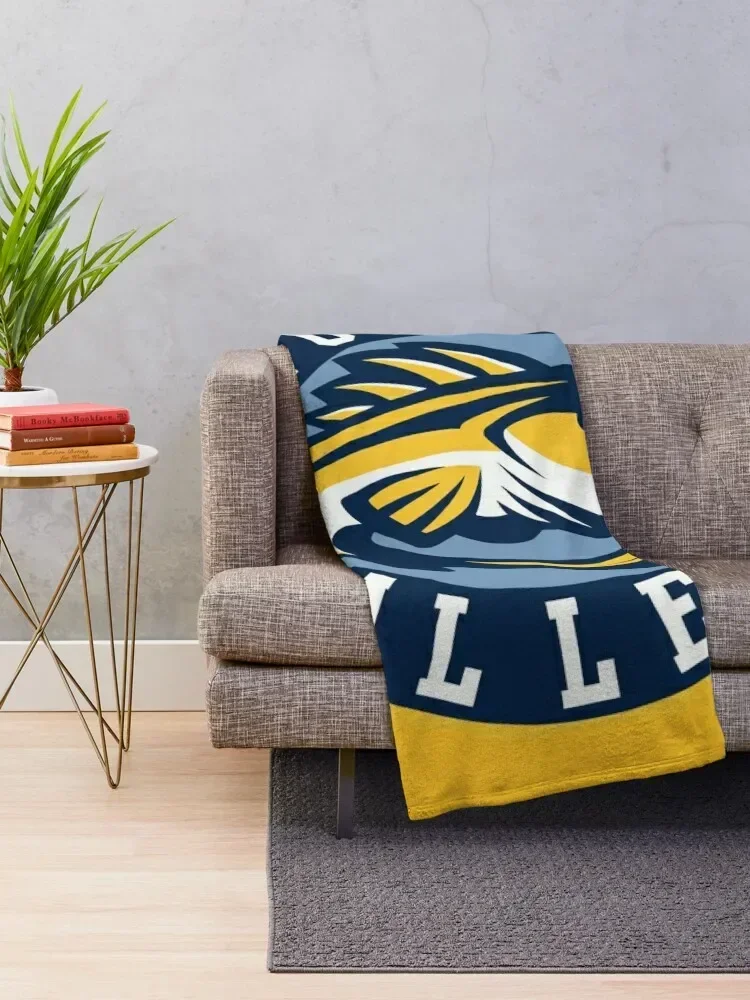 TOLEDO WALLEYE Throw Blanket Sofas Retros Blankets