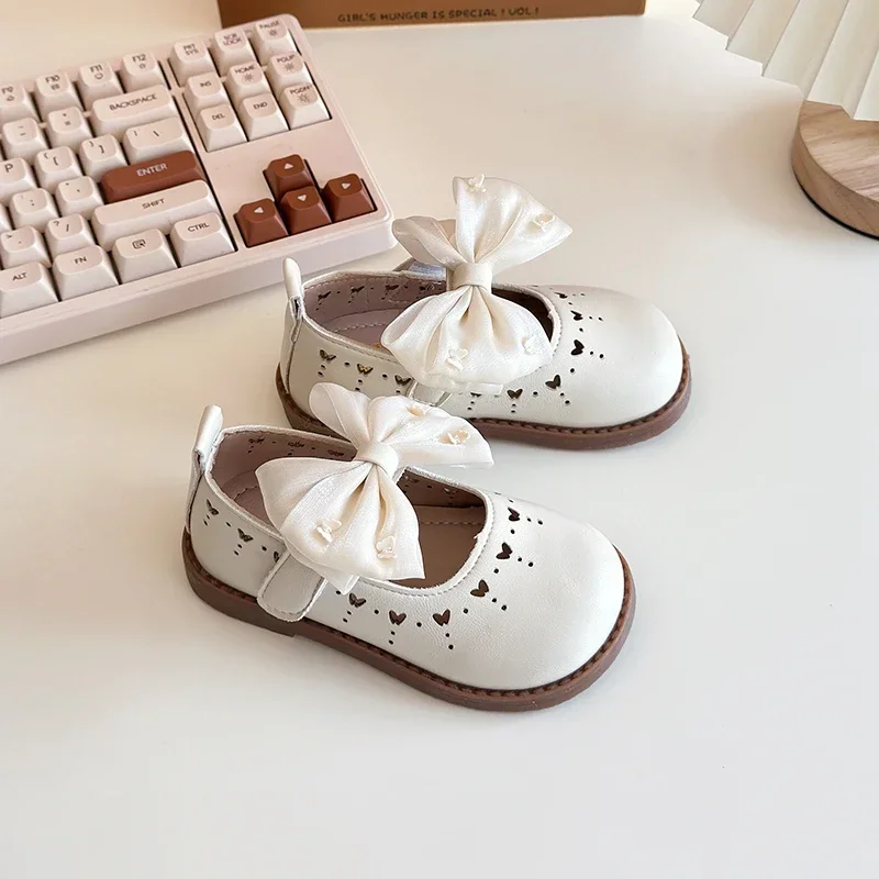 2025 Elegant Girls New Leather Shoes Princess Fashion Children Causal Shoes Chic Bowknot Elegant Kids Dress Flat Shoes Versatile