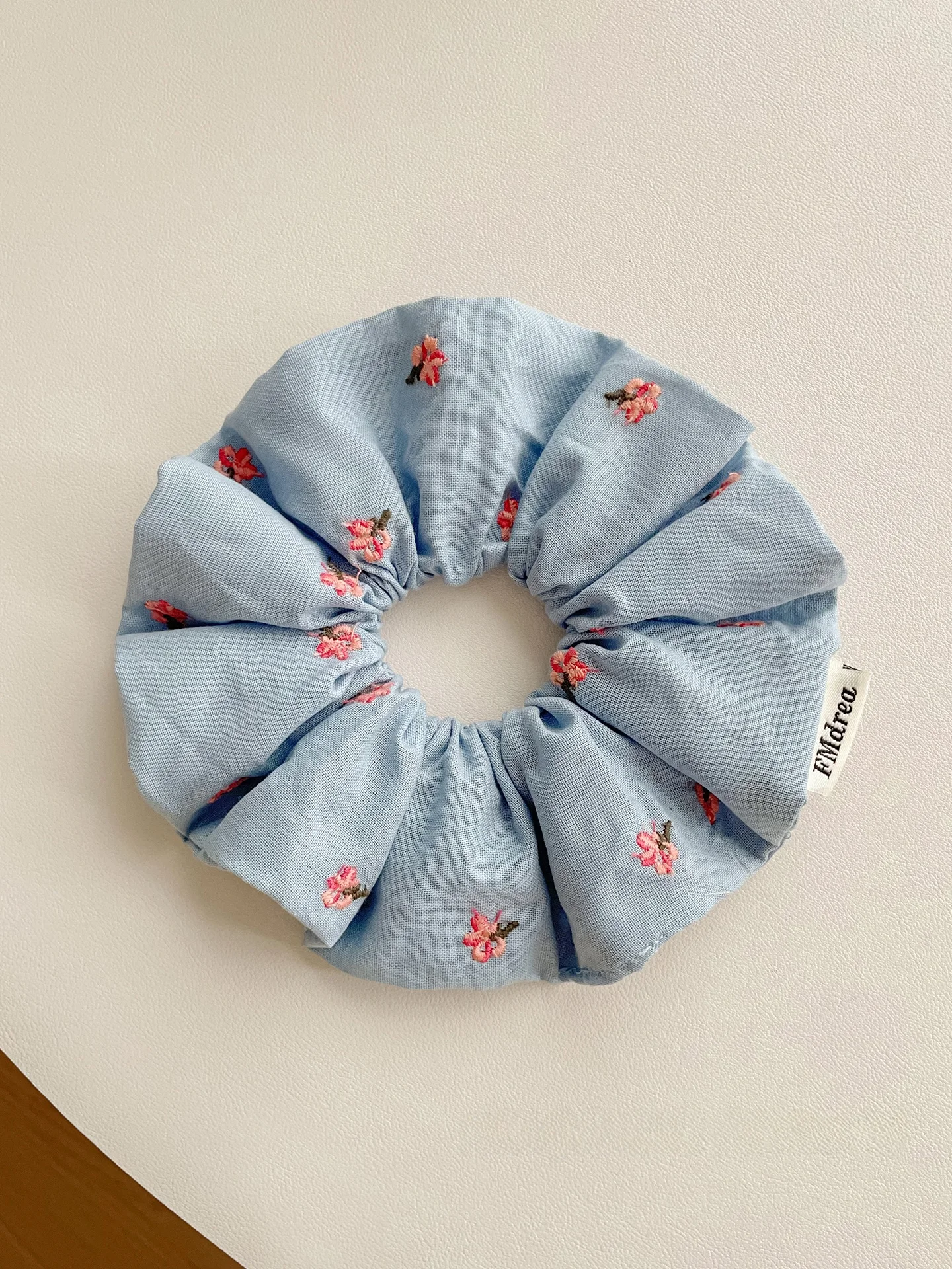 lacos-de-cabelo-grandes-com-laco-floral-bordado-azul-fresco-primavera-verao-elasticos-versateis-femininos-para-coques-rabos